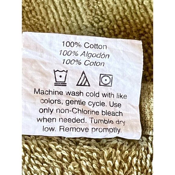 Cannon & St. Nicholaus Christmas Hand Towels With Embroidered Heart & Tree Desig - Picture 14 of 16